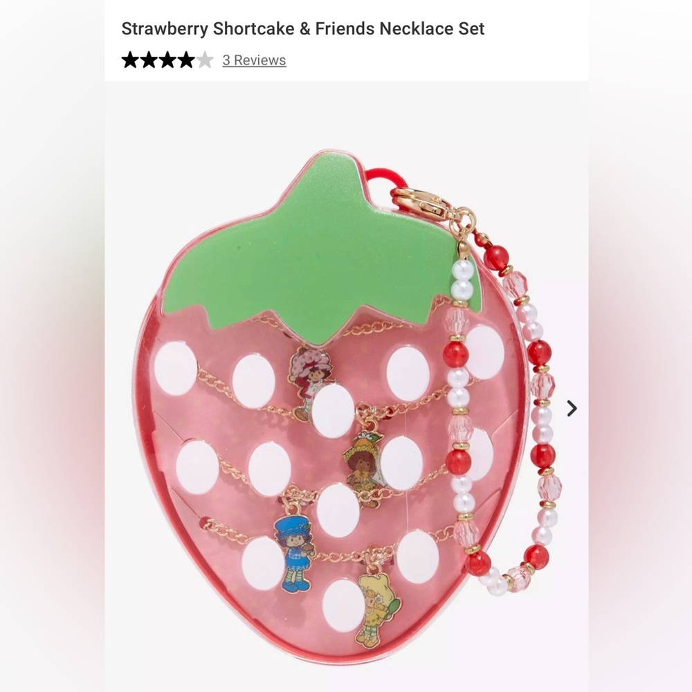*new* Strawberry Shortcake Necklace Set